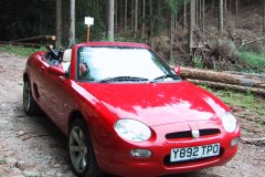 20010803-img_2490-trip-through-france-in-mgf