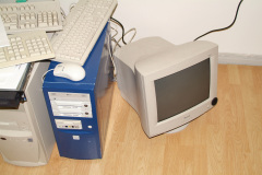 20051107dscf1052-web-server