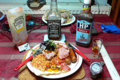 2006-12-26 Boxing Day breakfast