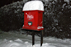 20080101-dscf0496 Hungarian Postbox with Snow Hat