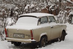 2008-01-01 dscf0546 Snow-covered Trabant