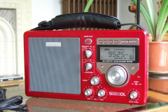 Eton S350DL multiband radio receiver