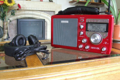 Eton S350DL multiband radio receiver