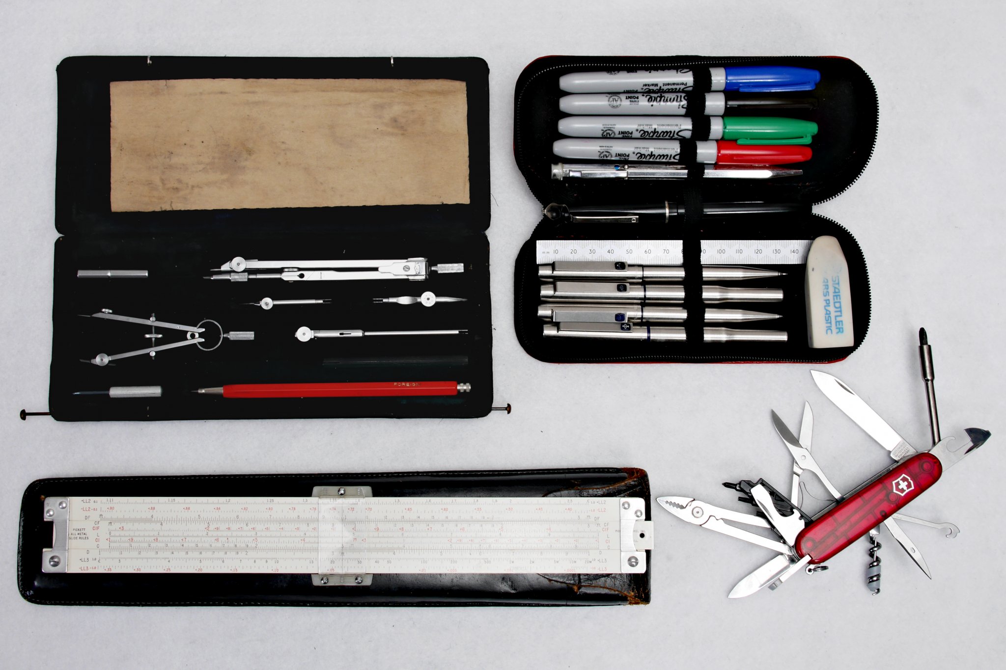 20201217-p2410506-drawing-set-pencil-case-slide-rule-swiss-army-knife
