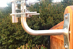 IMG_20210326_181055Z_bracket_close-up