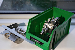 2023-01-16 p2480088 HDD actuator magnets