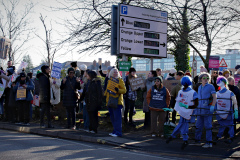 20230119-p2480130-nurses-protest-outside-southampton-general-hospital