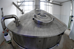 20251129-p2550867-pecs-brewery.jpg
