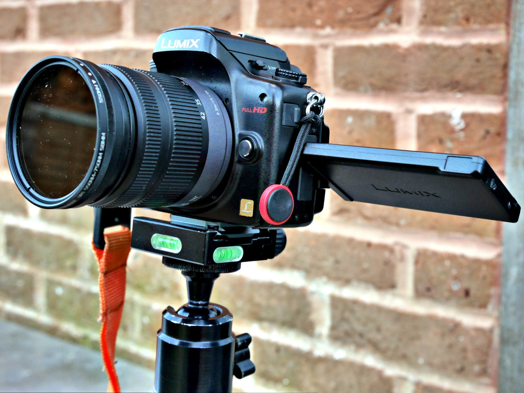 Elderly "full-spectrum-converted" Lumix DMC GH2, c/w a bog-standard Lumix 14-42mm "kit lens" c/w step-up ring and 58mm Fourth Eye variable IR filter, mounted on a 30 year-old British Benbo Trekker tripod, with an "Arca Chinese" quick release.