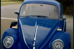 craiyon_000508_5_door_blue_Volkswagen_beetle_br_