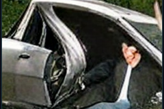 craiyon_235616_Jeremy_Clarkson_crashes_br_