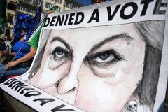 20170922-florence-expats-protest-denied-a-vote