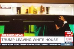20180822-trump-leaving-white-house