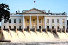 20200716-wite-house-leaks