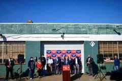 20201107-press-conference-four-season-total-landscaping