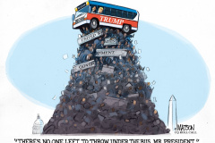 20210114-trump-bus-2