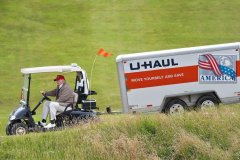 20210120-uhaul-trump