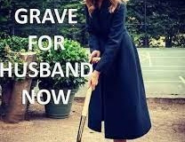 20221114-make-grave-for-husband