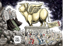 20221121-trump-golden-calf