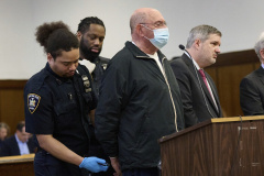 20240411-weisselberg-in-court