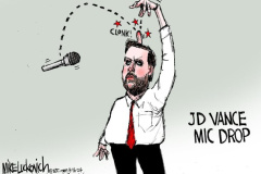 20240831-jd-vance-mic-drop