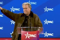 20250319-bannon-nazi-salute