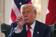 20250828-trump-this-big