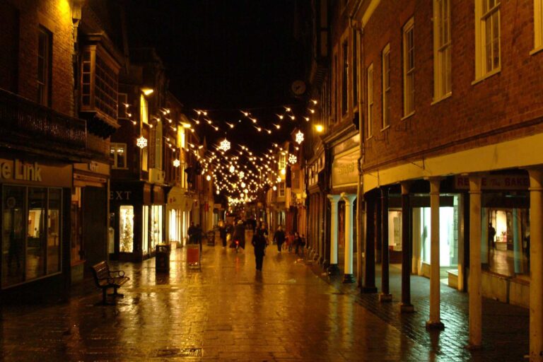 Winchester by night